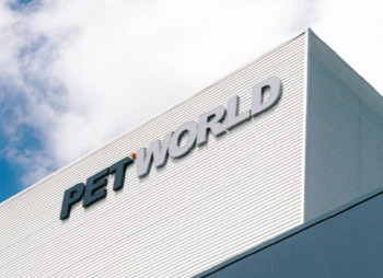 Інвесткомпанія Creador купила 40% малайзійського виробника кормів для тварин Pet World International